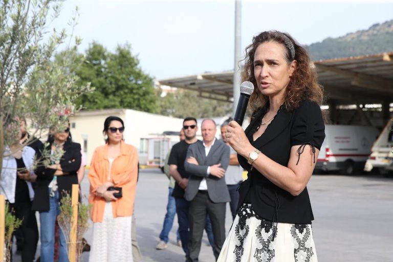 Başkan Ünsal: Zor günleri dayanışmayla aşacağız!