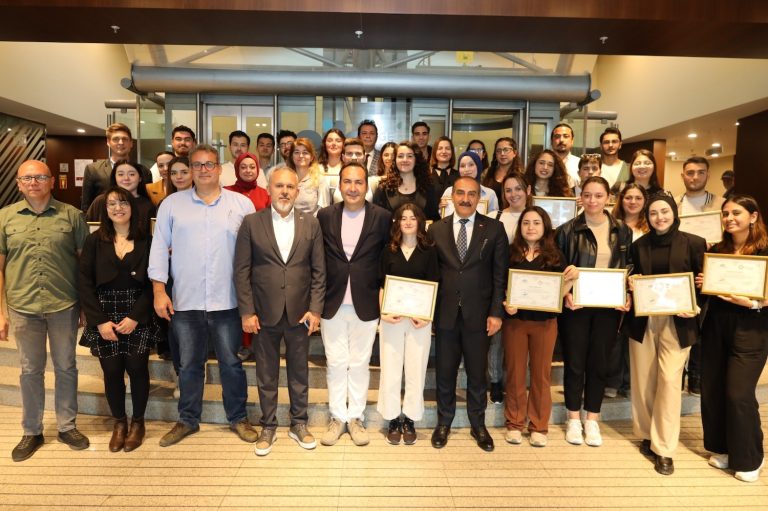 Tarım genç girişimcilerin projeleriyle güçleniyor