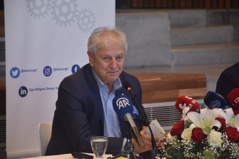“Üretim ve eğitimi yeniden planlamalıyız”