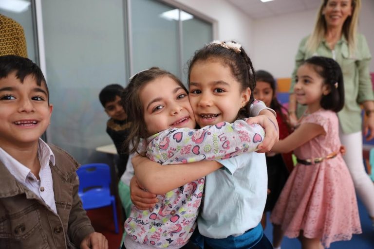 Konak’ta ‘Okuyan Bir Gelecek’ inşa ediliyor