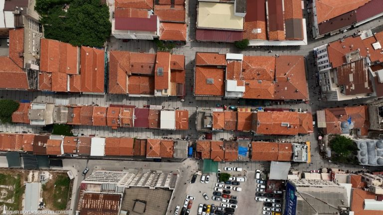 Kemeraltı’na zarar verecek hiçbir uygulamaya izin vermeyeceğiz