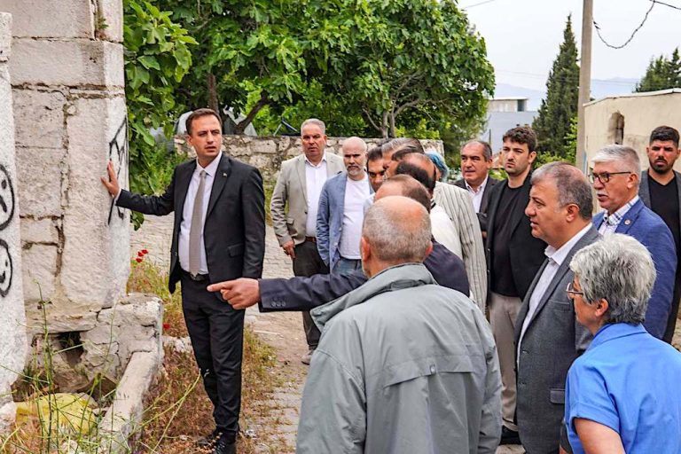 Bornova’nın köylerinde sorun çözen sabah mesaileri