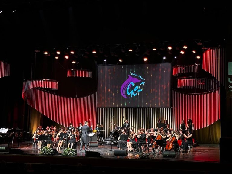 Sanremo’da İzmir Amerikan Koleji’ne ‘jüri özel ödülü’