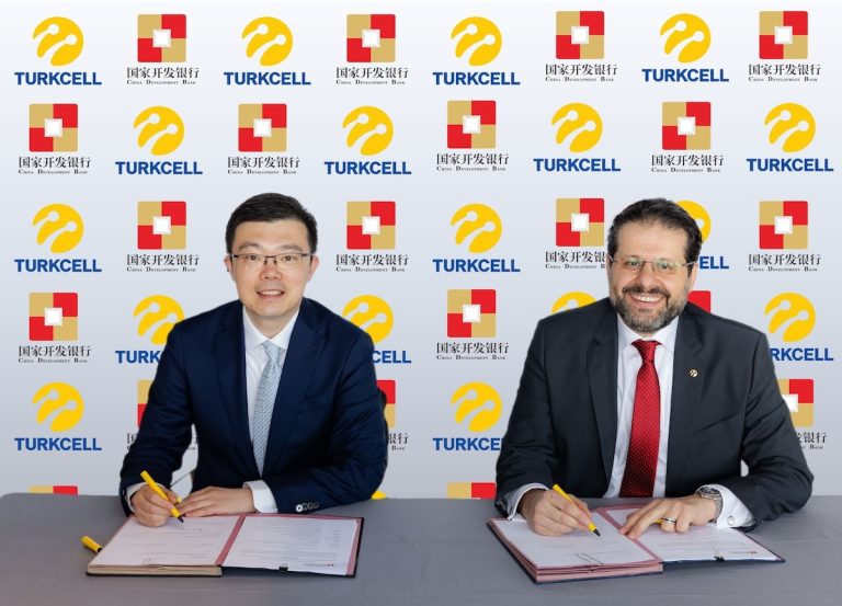 Turkcell ve Çin Kalkınma Bankası’ndan finansman anlaşması