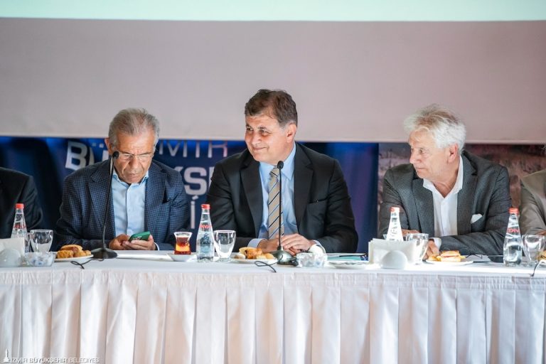 Tugay’dan 5 yılda 25 bin konut sözü