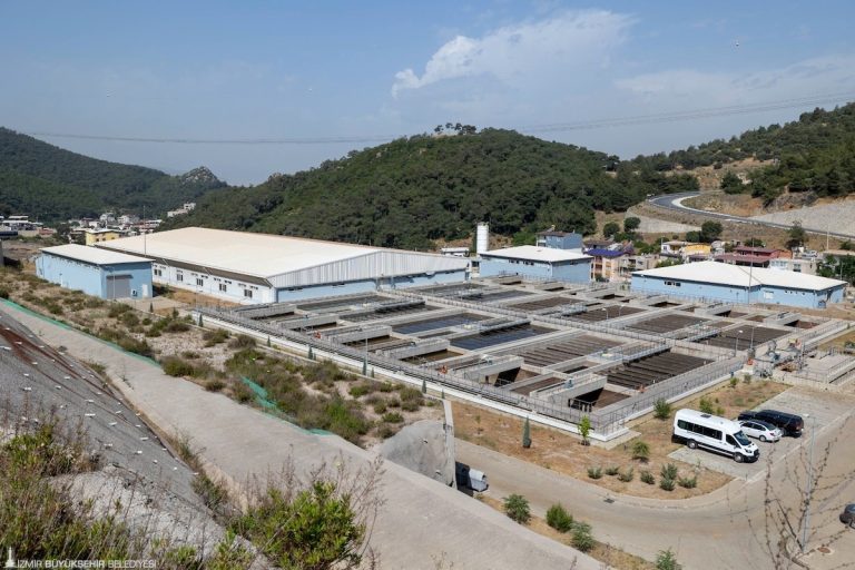 67 arıtma tesisi ile İzmir’in suyu artık içilebiliyor