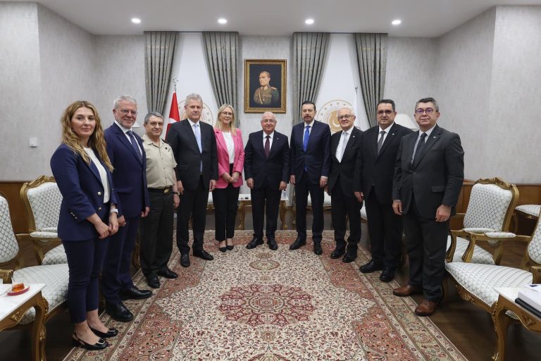 İzmir’e yeni sanayi sitesi müjdesi