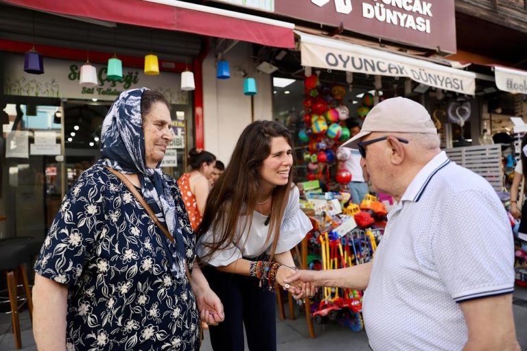 Başkan Denizli’den esnaf ve vatandaşa ziyaret