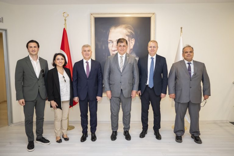 “İzmir dünyanın önde gelen jeotermal kenti olabilir”