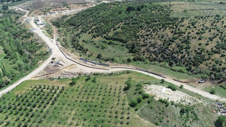 Çobanlar Barajı’nda sulama şebekesi inşaatı tamamlanıyor
