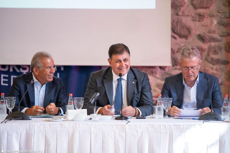 Tugay: Mütevazı konutlara ihtiyacımız var