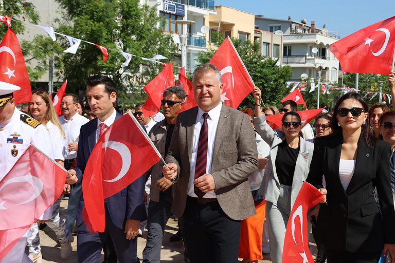 Atatürk’ün Urla’ya gelişinin 98. yılı coşkuyla kutlandı
