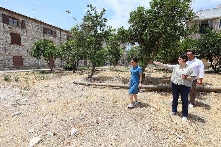 Efes Selçuk’ta yol çalışmaları başladı 