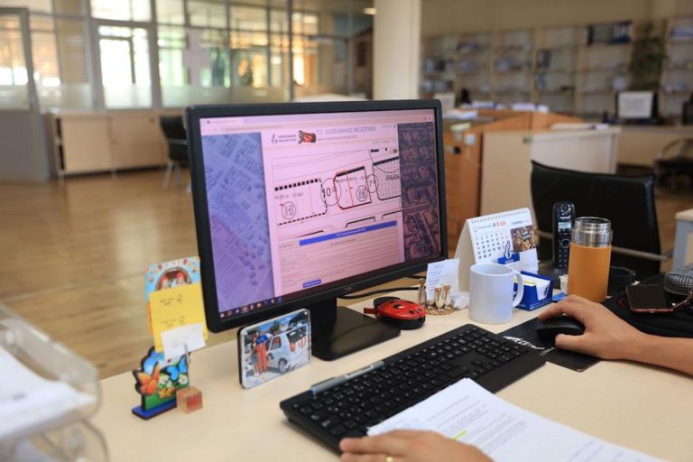 Güzelbahçe’de e-imar dönemi başladı