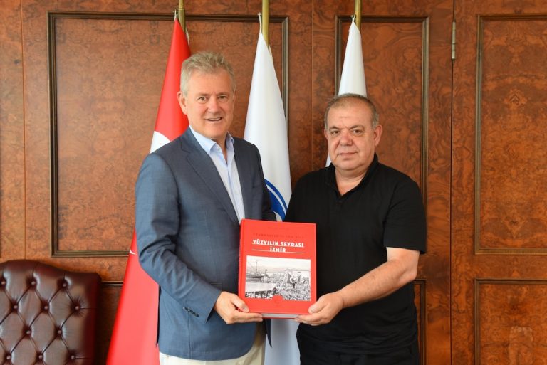 İZTO’dan, İzmir’in tarihini anlatacak eser yayımlandı