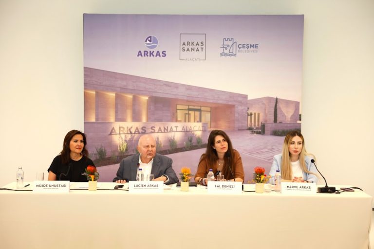 Arkas, Çeşmeliyi 12 ay boyunca sanatla buluşturacak