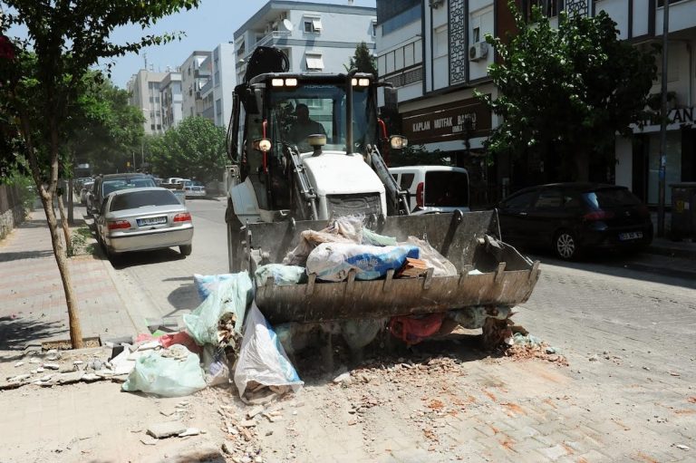 “Karşıyaka’yı daha temiz, bir kent yapmaya kararlıyız”