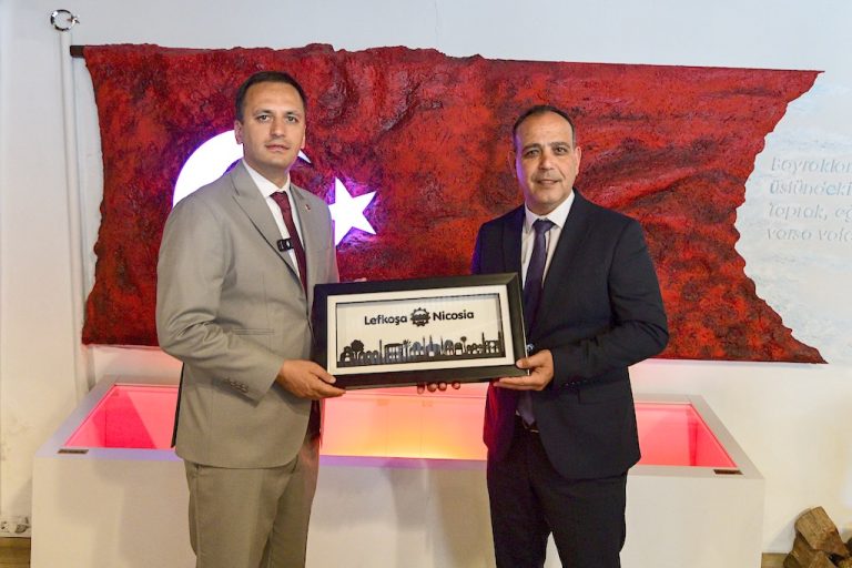 Lefkoşa ile kardeşlik köprüsü