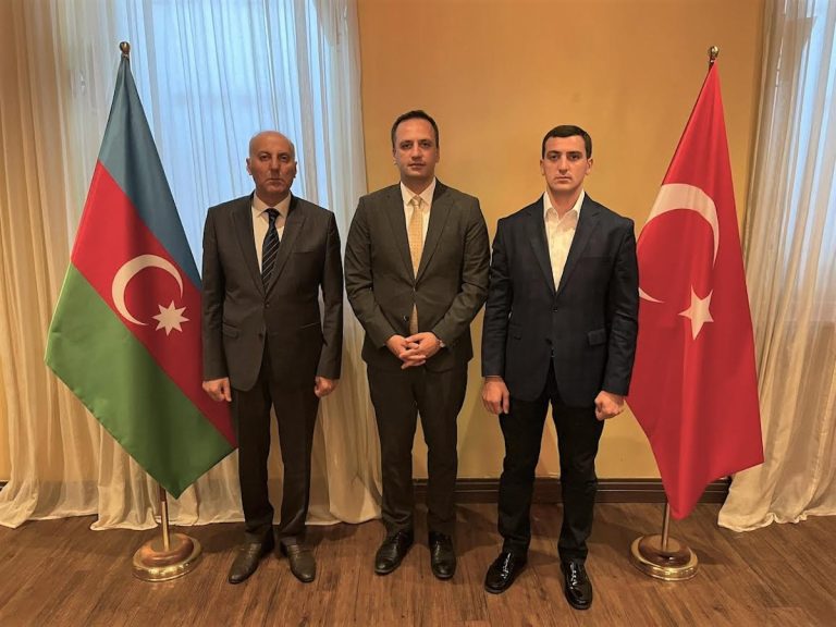 Bornova ve Sumqayıt ile kardeş belediye olma yolunda