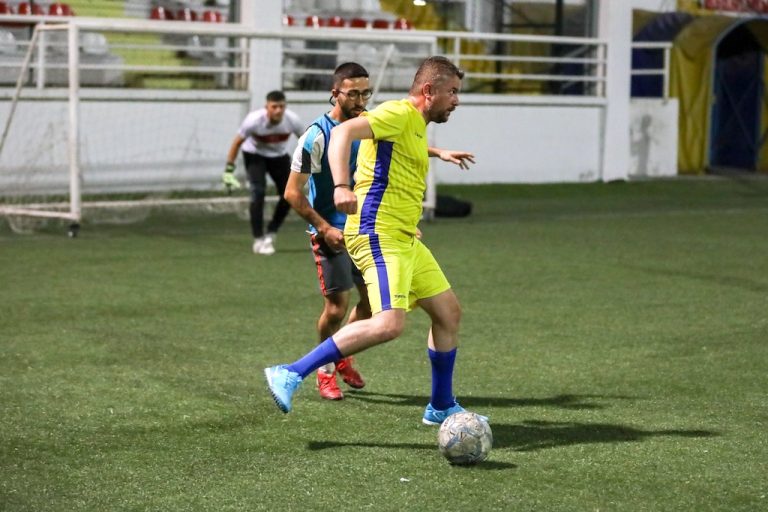 Başkanı Görkem Duman, gençlerle dostluk maçında buluştu