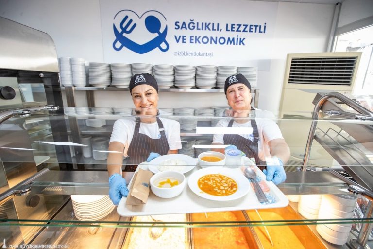 Kent Lokantaları’nın üçüncü adresi Karabağlar oldu