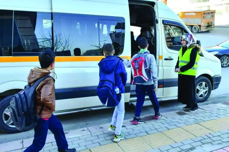 Muğla Menteşe İlçe Milli Eğitim Müdürlüğü öğrenci taşıma hizmeti alacak