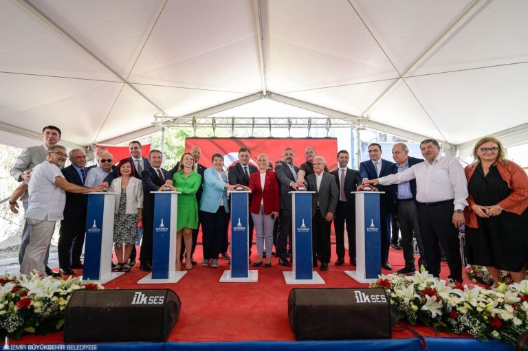 Eşrefpaşa Hastanesi’nin modern ek binasının temeli atıldı