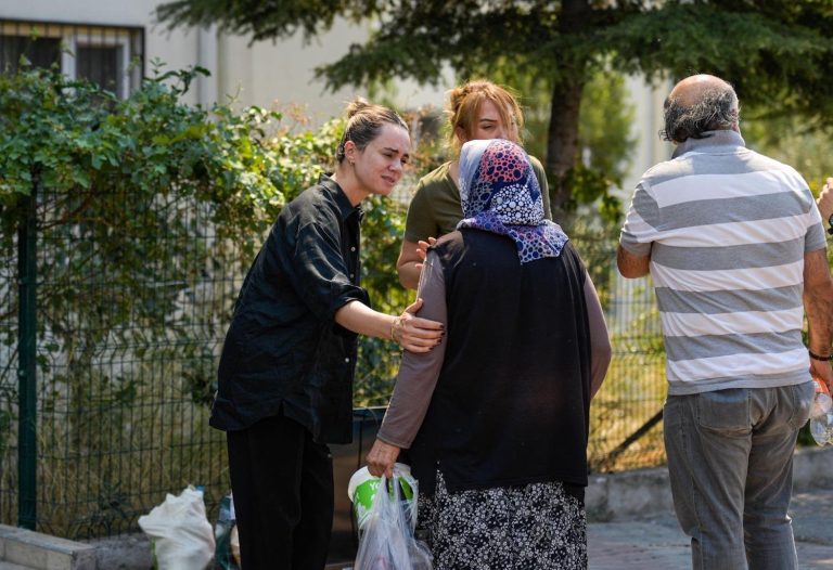 “Yangının yaraları birlikte sarılacak”
