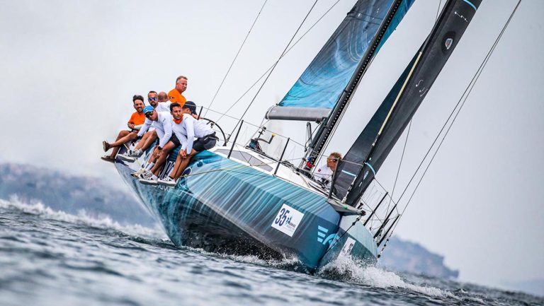 Arkas Sailing Team, Aegeanlink Regatta’ta şampiyon oldu