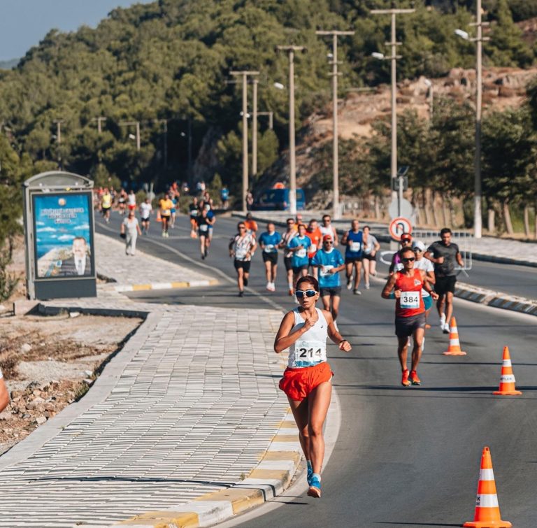 Bin sporcu Ayvalık’ta buluşacak