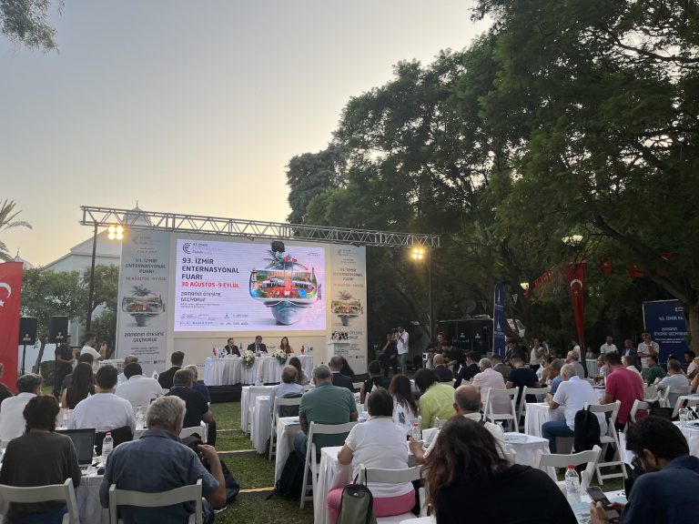 İzmir, İEF ile ‘zamanın ötesine geçecek’
