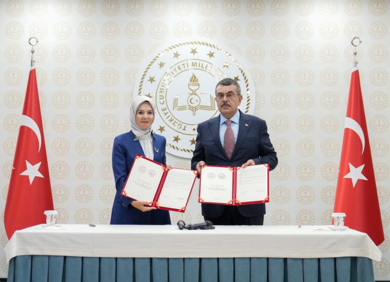Okula ilk defa başlayacak öğrenciler ve velileri için ‘yeni uygulama’