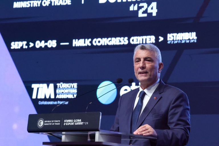 Bolat: İhracattaki artış, ithalattaki azalış makroekonomik istikrarı güçlendiriyor