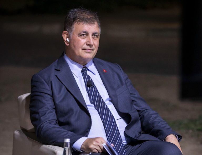 “Toplu taşımaya zam planı yok”