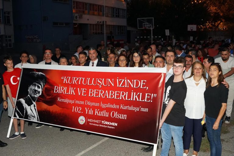 Kemalpaşa’nın kurtuluşunun 102. yılı kutlandı