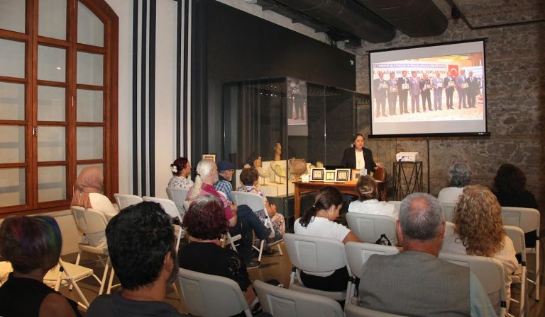 Estetik Ebru projesi 17 yaşında