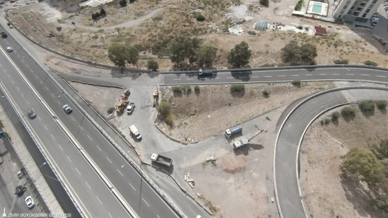 Otogar önündeki trafik sorunu bitiyor