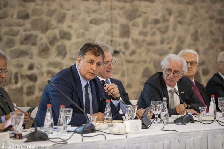  İEKKK’da gündem; İzmir Körfezi