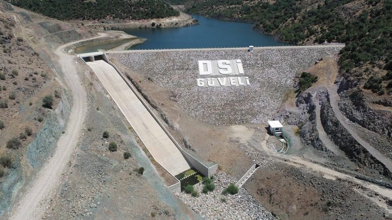 Güveli Barajı bin dekar araziye can suyu verecek