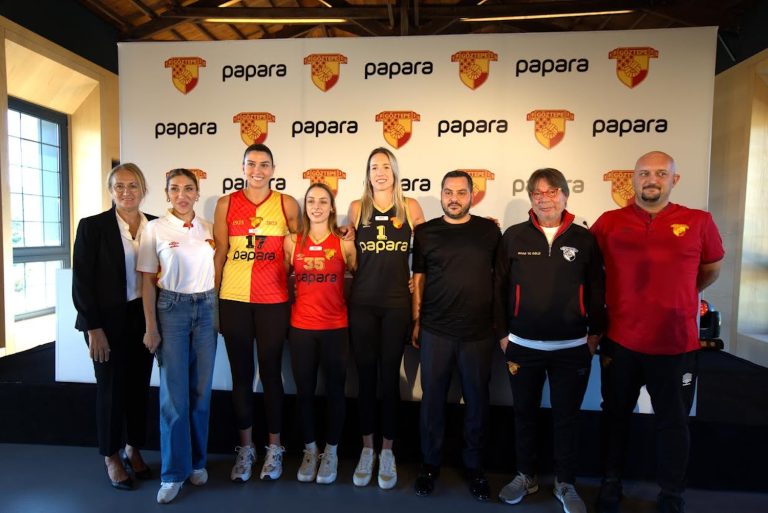 Göztepe Papara ile sponsorluk anlaşması imzaladı 