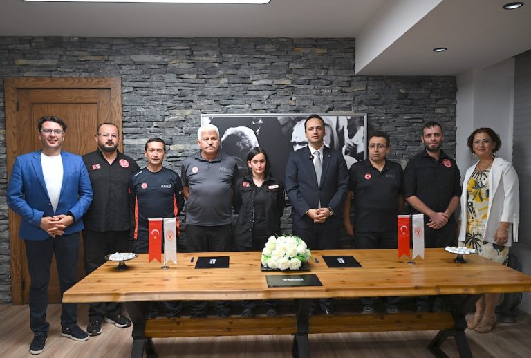 Bornova’da afetlere karşı güçler birleşti