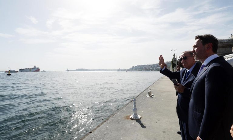 Türk enerji filosunun kıtalar arası ilk görevi başladı