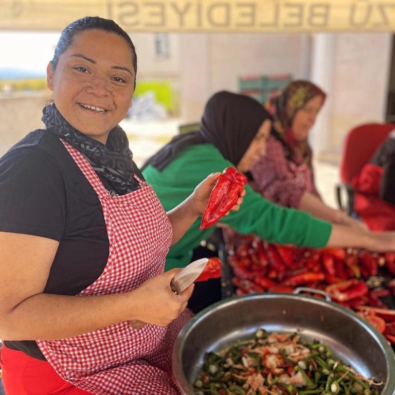 Hepsiburada, 280 kadın kooperatifini e-ticarete kazandırdı