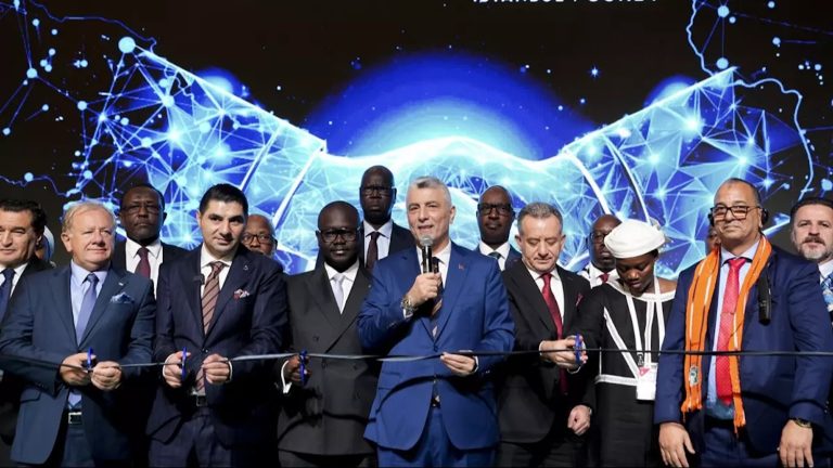 11. Dünya Sektörler Arası İşbirliği Forumu başladı