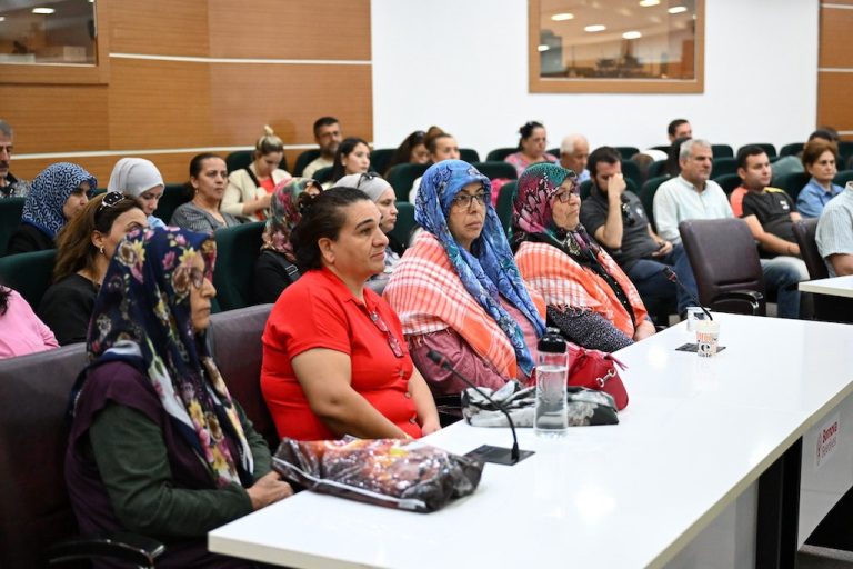 Kadın çiftçiler tarımın gizli kahramanları