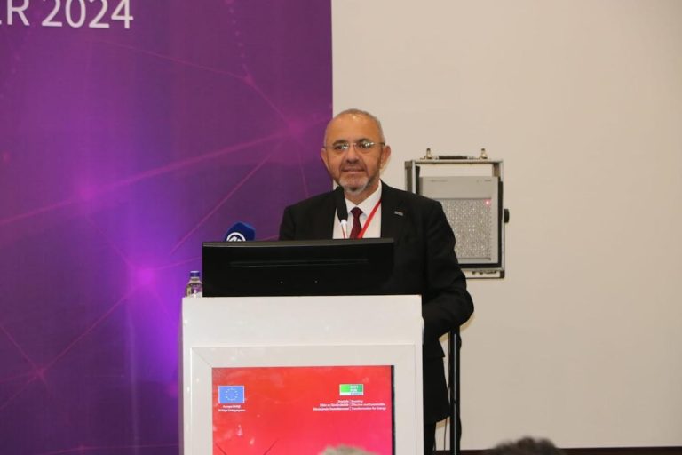 Temiz enerjinin geleceği ‘İzmir’de