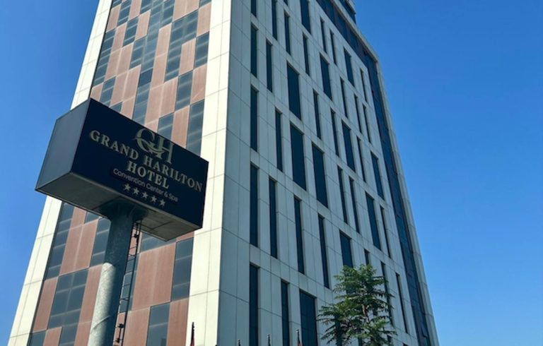 Royal Stay Palace artık Grand Harilton olarak hizmet verecek