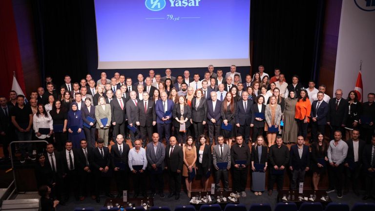 Yaşar Topluluğu, “Ben Değil, Biz Varız” diyerek 79. yılını kutladı