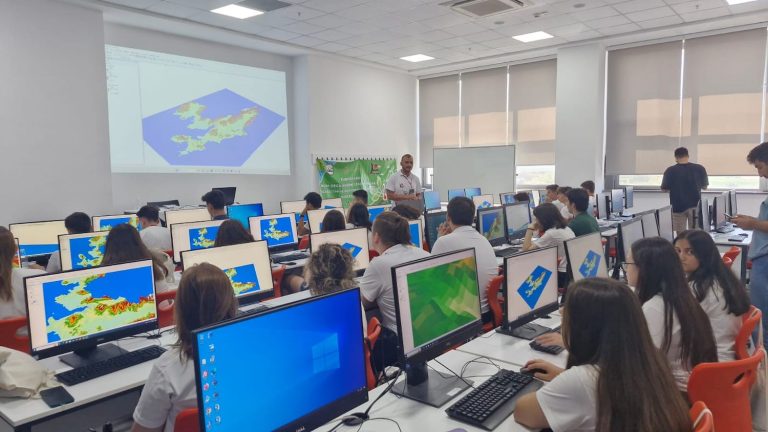 İzmir’de TÜBİTAK projeleri yeni ufuklar açıyor