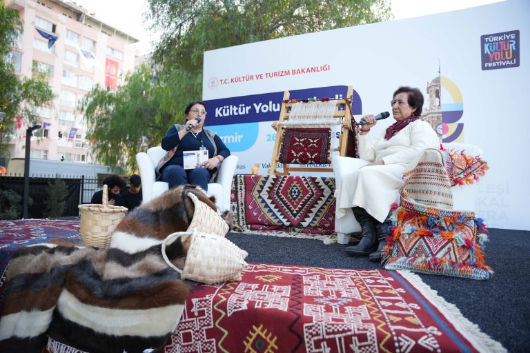 İzmir’de Kültür Yolu Festivali coşkusu